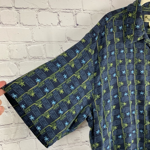 VINTAGE PARADISE COVES Hawaiian Shirt 100% SILK Navy Blue with Palm Trees EUC - Picture 5 of 6